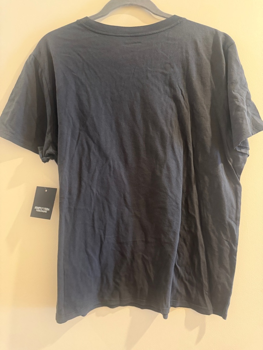 Simply Vera Vera Wang Black Blondie Graphic Tee - Picture 4 of 4